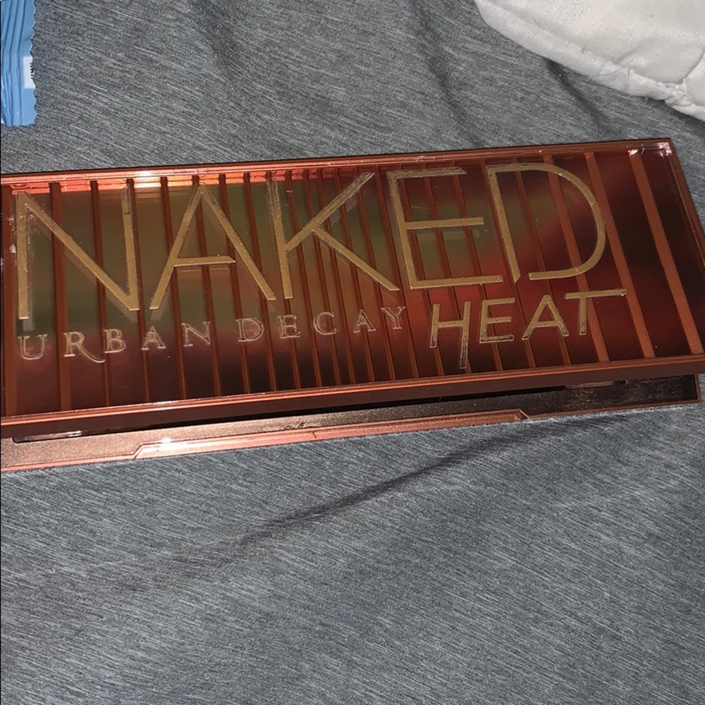 Naked Urban Decay- heat pallete